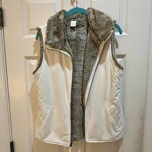 Gap Vest Womens Small Ivory Reversible Faux Fur Woven Sleeveless Full Zip